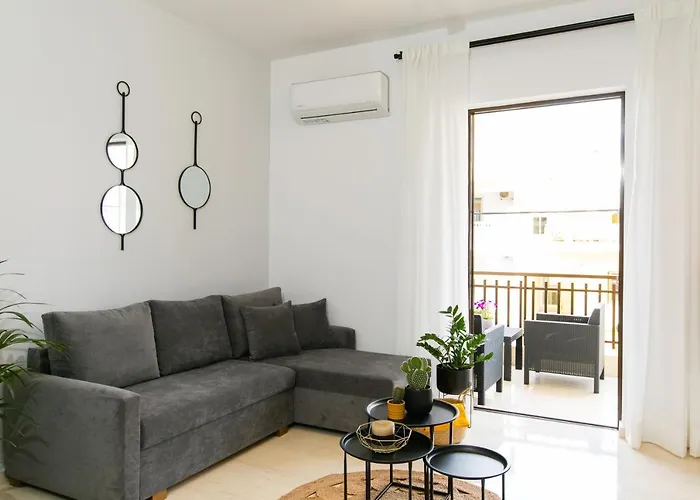 Apartment #avant_garde #beach 2',downtown 5' Rethymno (Crete)